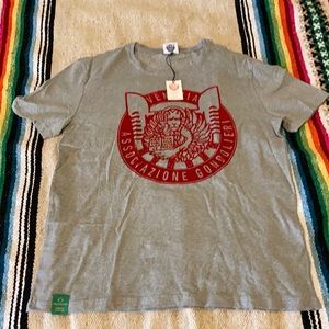 Official gondolier shirt of Venice Italy.